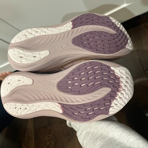 GEL-NIMBUS 26 Women's Running Shoes SIZE 8 WATERSHED ROSE/WHITE - Picture 3 of 5